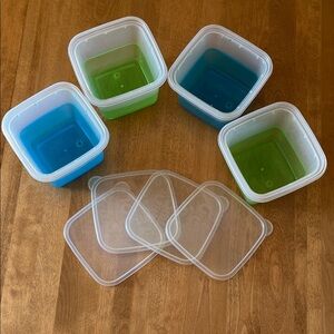 Set of Square EZ Freeze Cool-Gear Containers with Lids